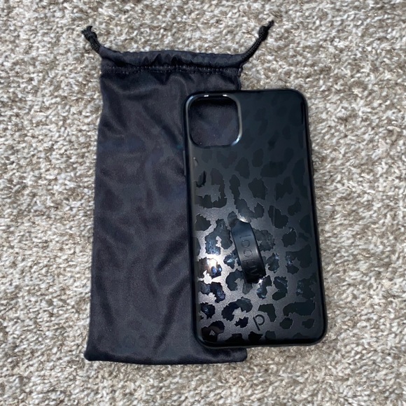 Loopy Case Accessories - Loopy black leopard case for iPhone 11 Pro Max phone